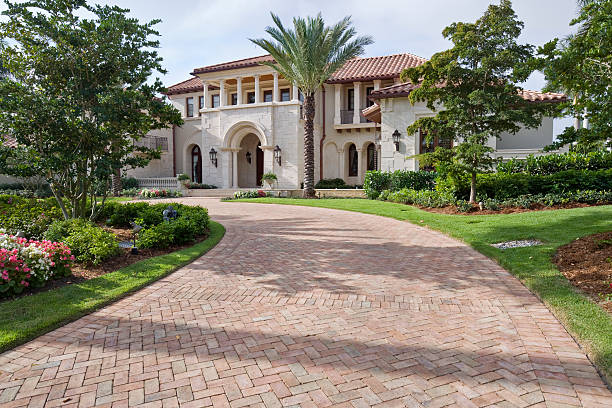 Best Driveway Pavers Cost  in Wallingford Center, CT