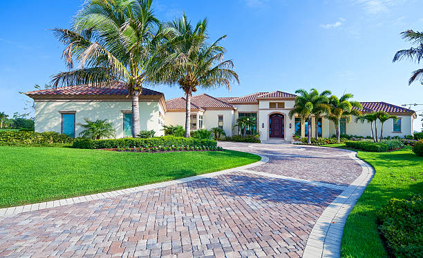Best Affordable Driveway Paving  in Wallingford Center, CT
